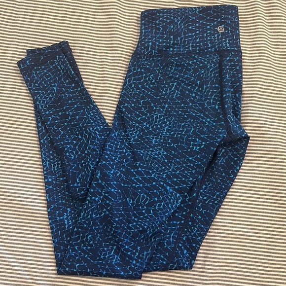 Lululemon Blue Leggings - Picture 4 of 6
